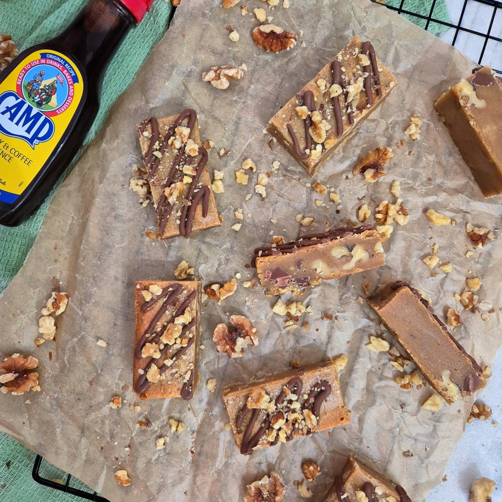 Coffee And Walnut Blondies